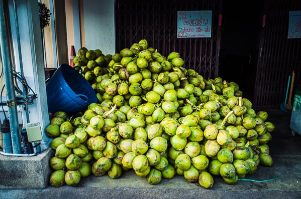 Kokosnüsse Phuket Town