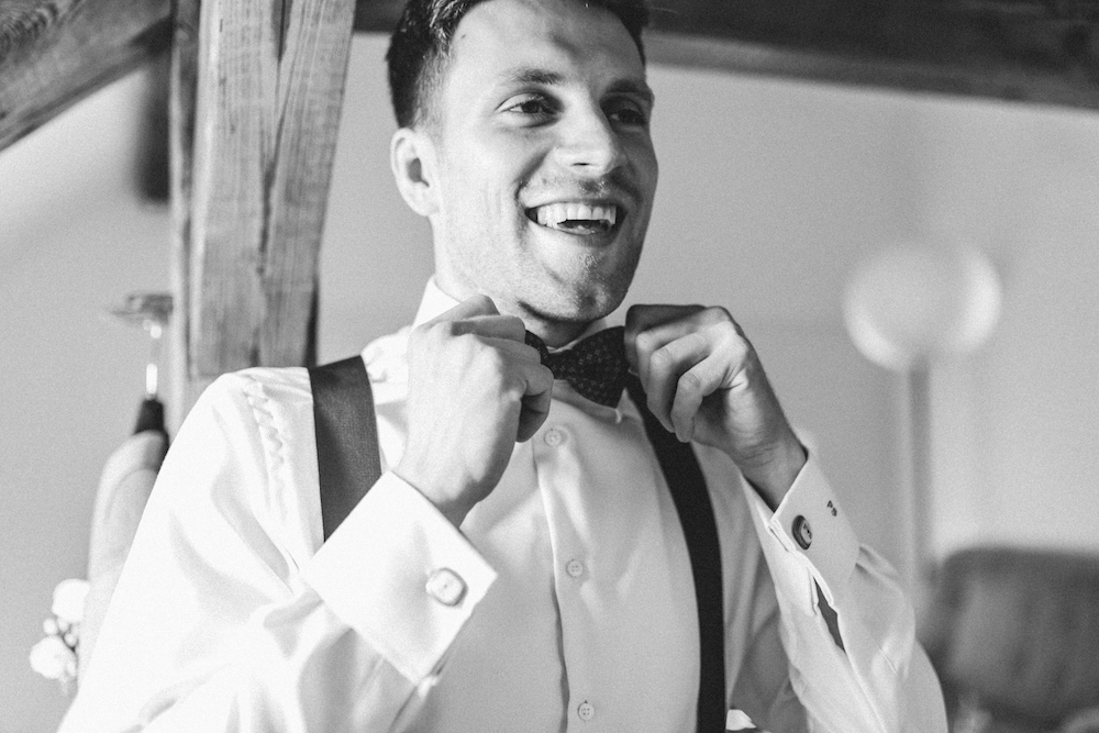 Getting Ready Hochzeit Bräutigam