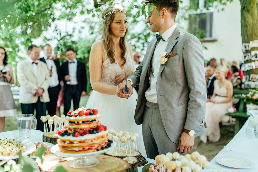 Wann sollte man die Hochzeitstorte servieren?