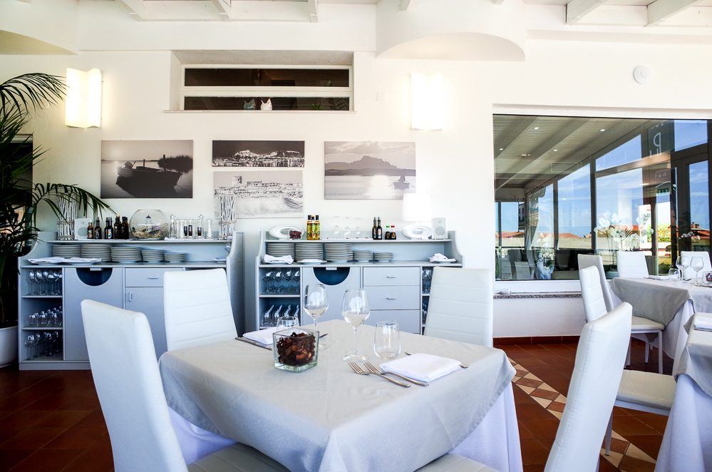 White Restaurant Lu Bagnu PH Hotels