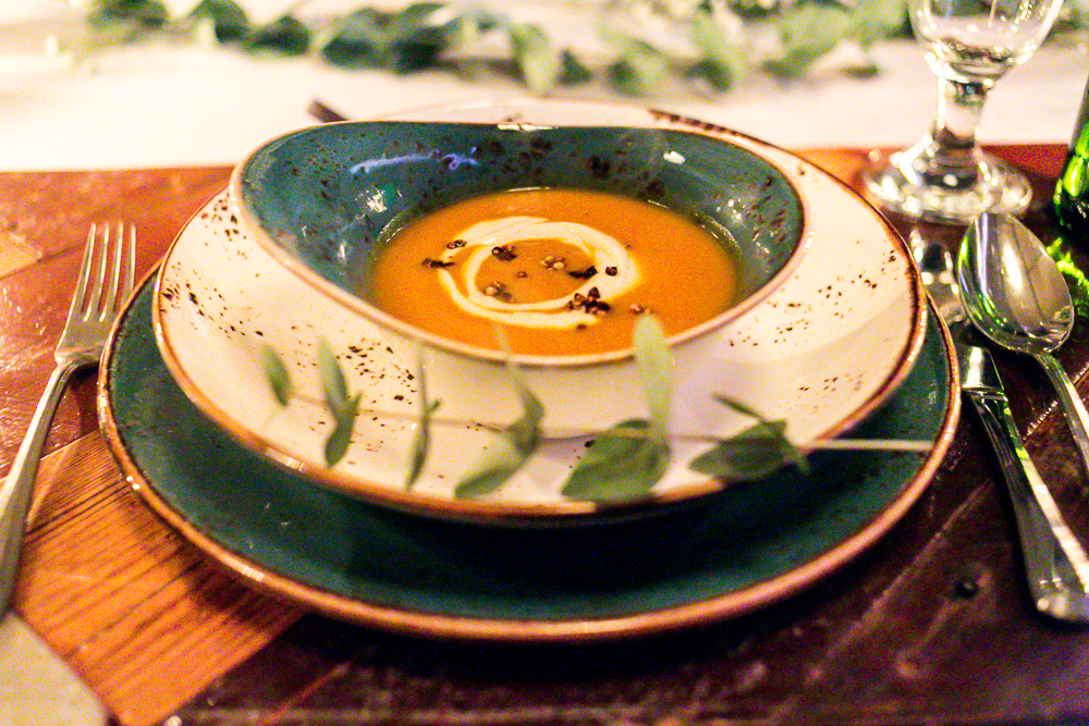 Süßkartoffel-Kurkuma Suppe