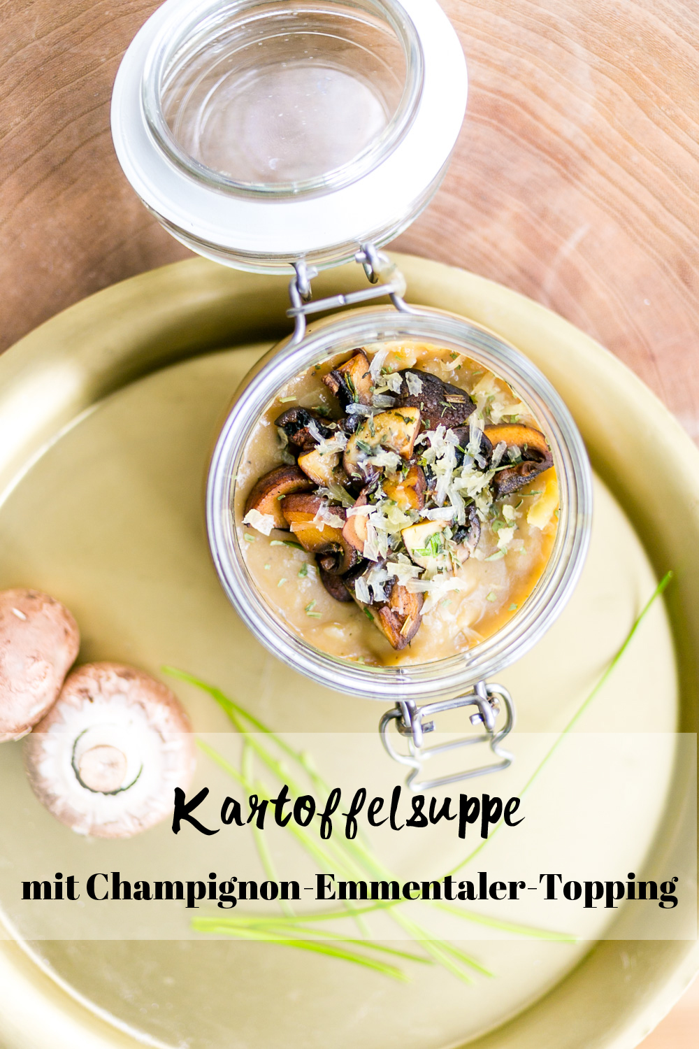 Kartoffelsuppe mit Champignon Käse Topping