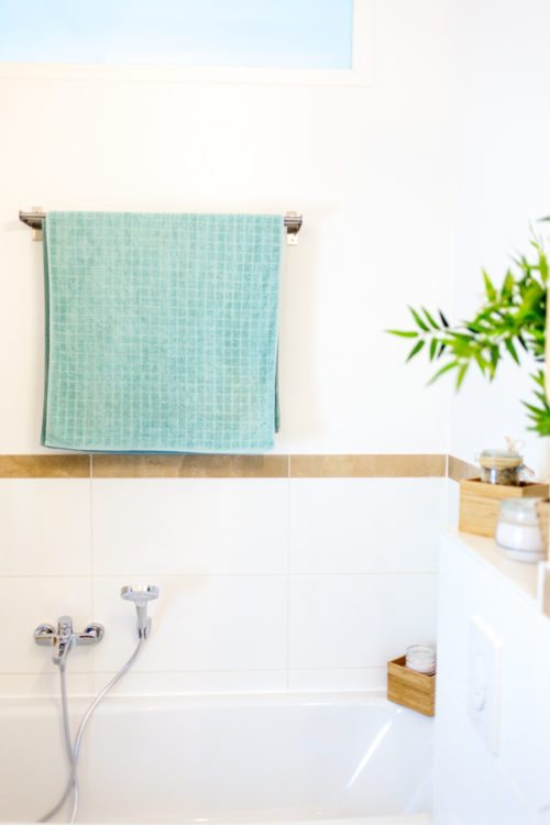 Stauraum für ein kleines Badezimmer – Wir zeigen euch unser neues Bad