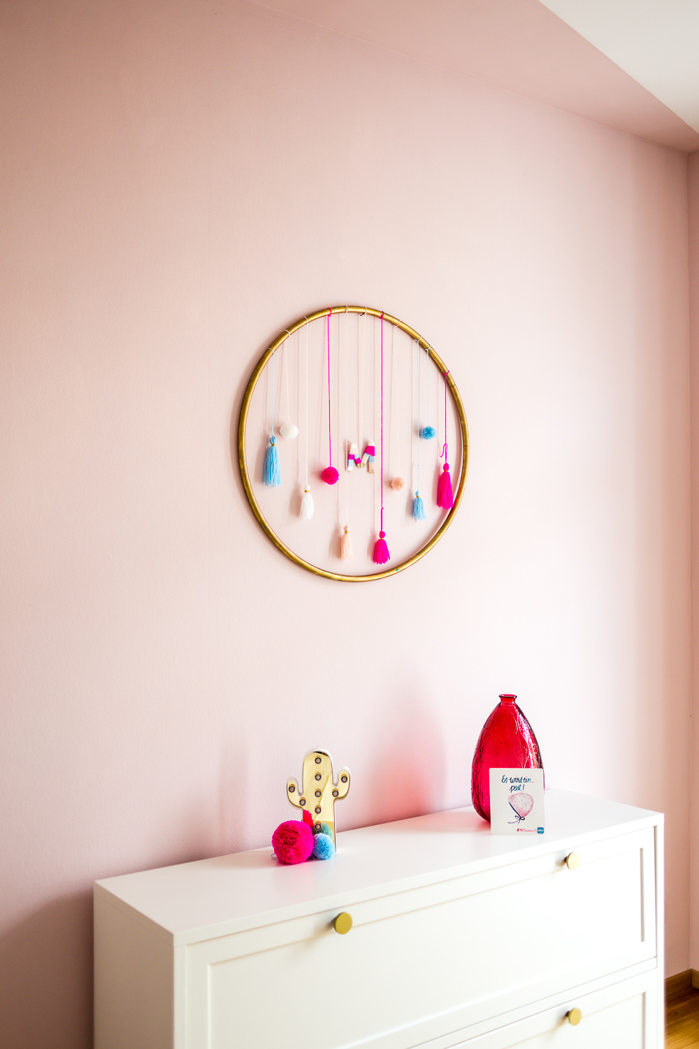 Schöner Wohnen Farbe Architects Finest Test Lingotto Rosa Kinderzimmer DIY Hula Hoop Quasten Pom Poms