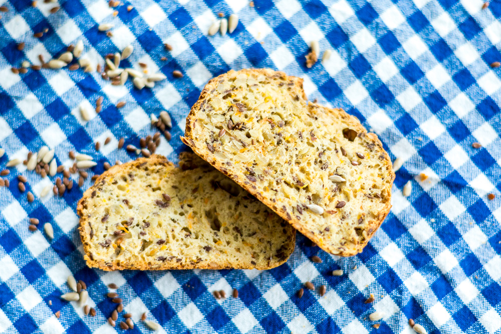 Dinkel_Apfel_Karotten_Brot_selber_backen