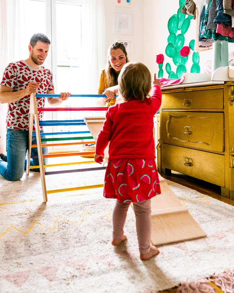 Vertrauen in Kinder haben Pikler Dreieck Spielspecht