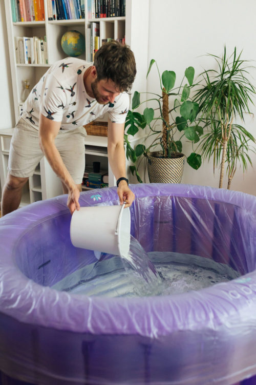 Hausgeburt Alleingeburt positiver Geburtsbericht friedliche Geburt Geburtspool