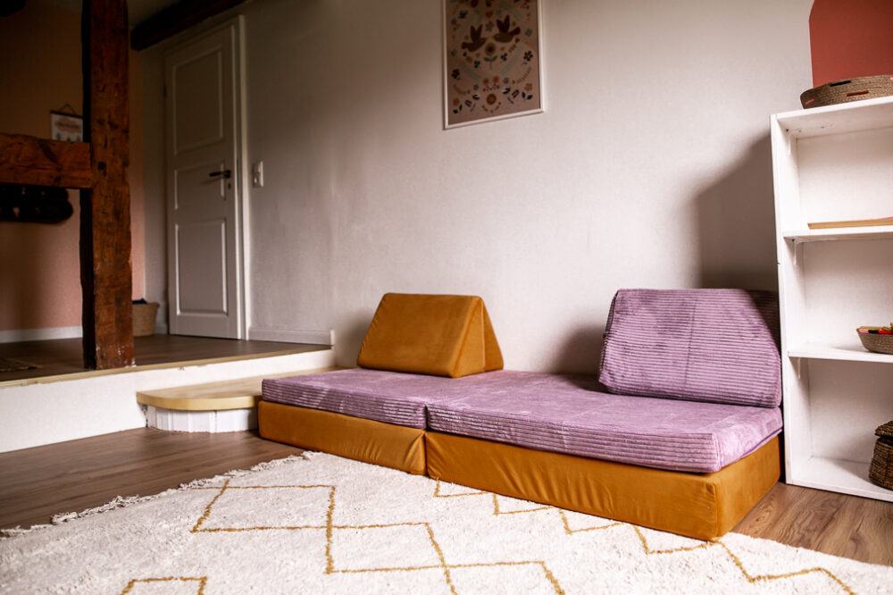 Funzy Kindersofa Honig Gelb Velours Lavendel Lila Cord